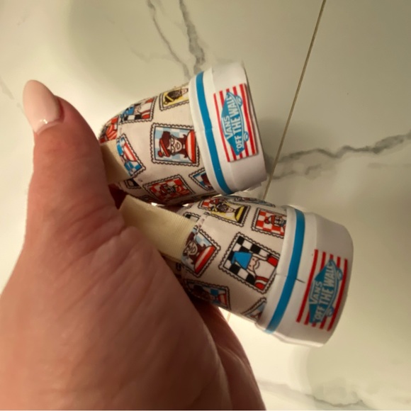 Vans toddler 6.5 shoes - Picture 4 of 5